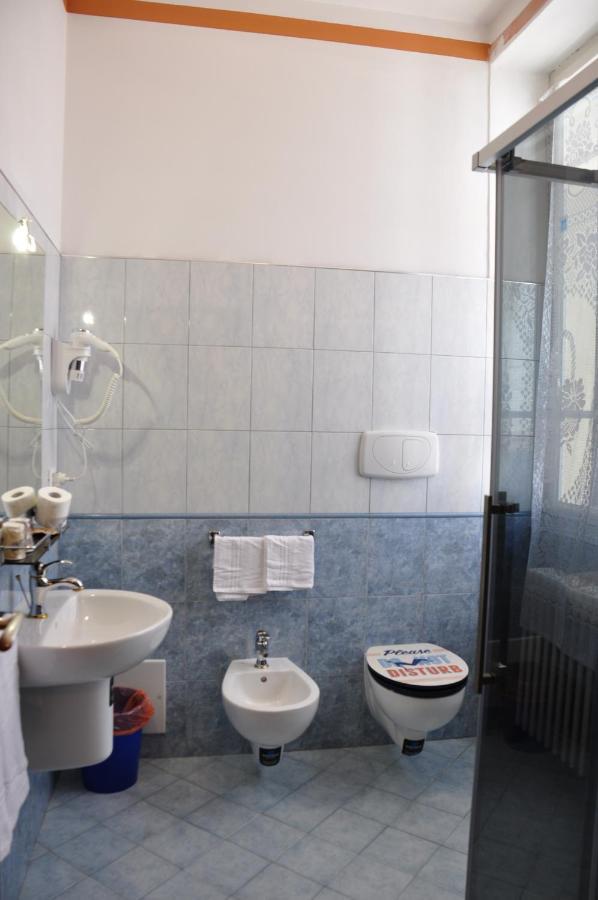 Hôtel Casa Maderno à Toscolano Maderno Extérieur photo